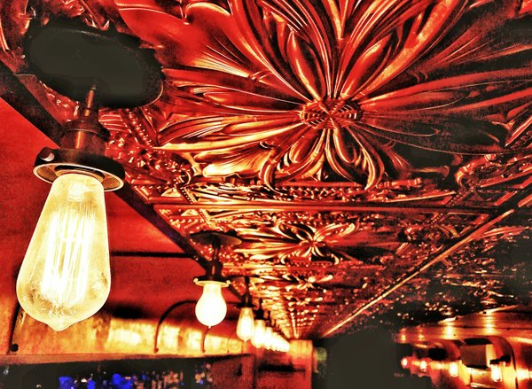 Quels appartements à New York proposent un circuit exclusif des speakeasies historiques?